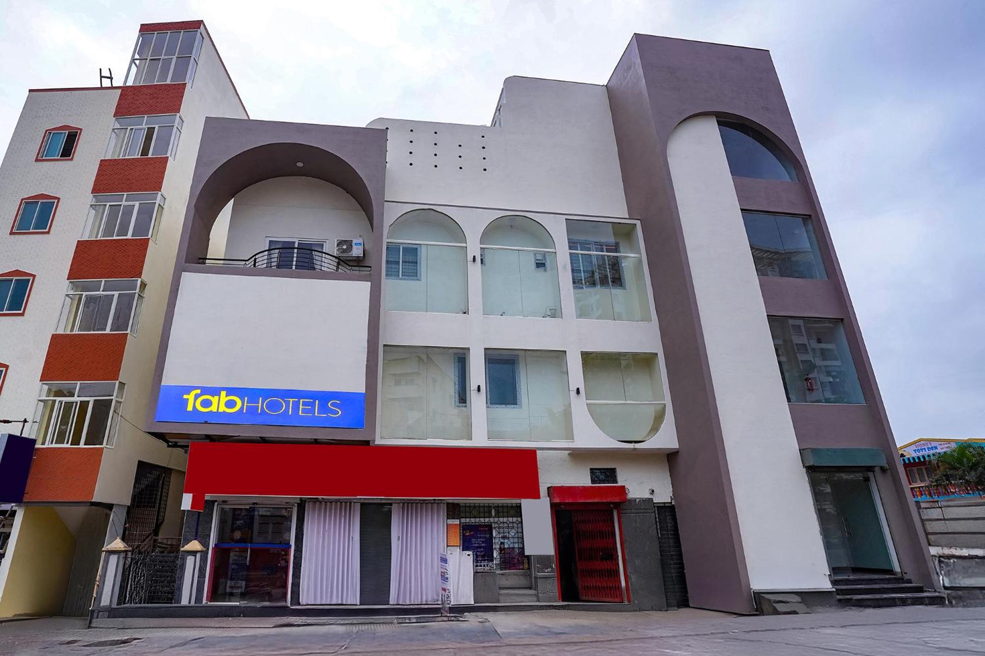 Fabhotel Memories Inn Bangalore Exterior photo